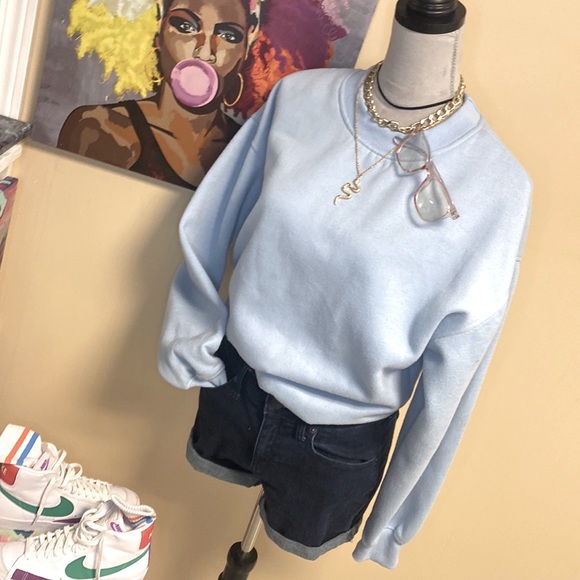 3/$50 🩵 FashionNova Sweatshirt - Picture 4 of 10